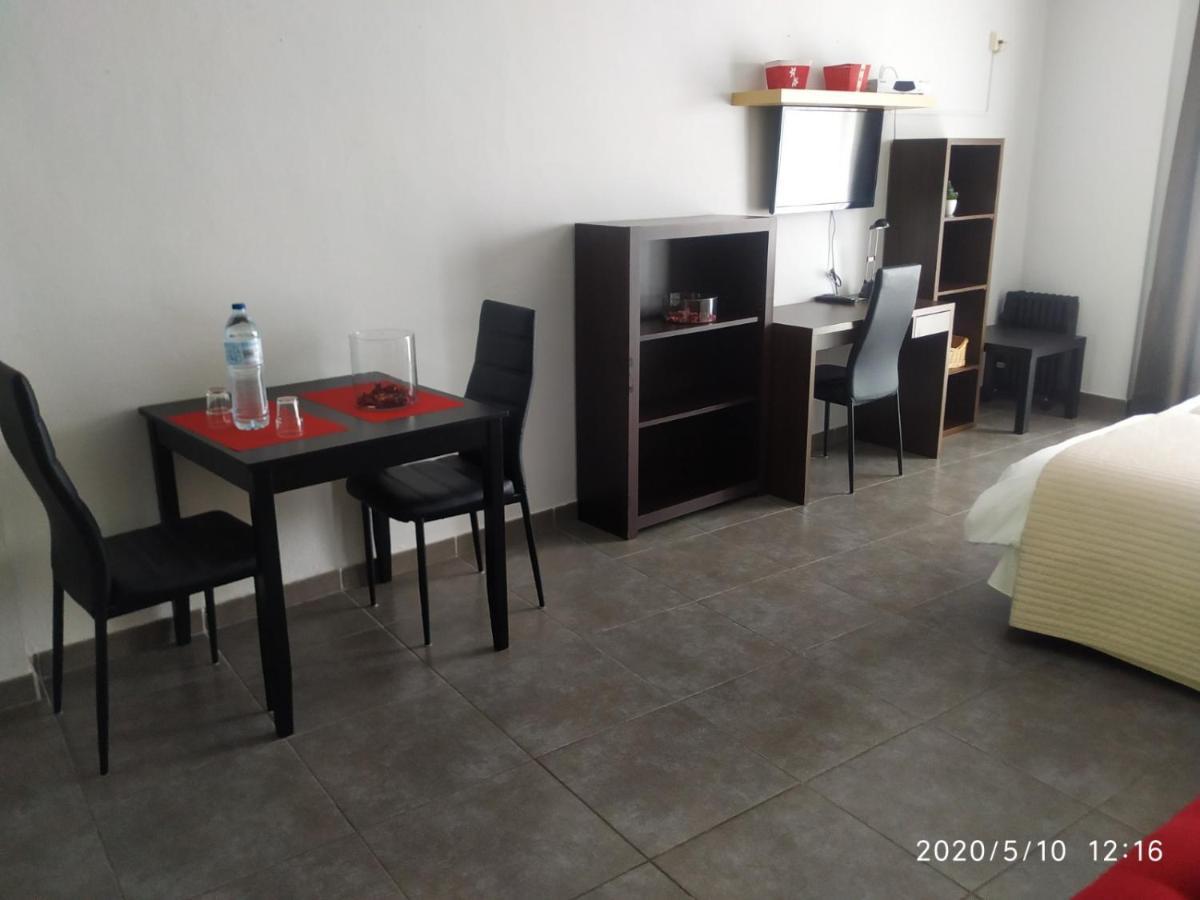 Apartamentos El Patio Los Llanos De Aridane Dış mekan fotoğraf