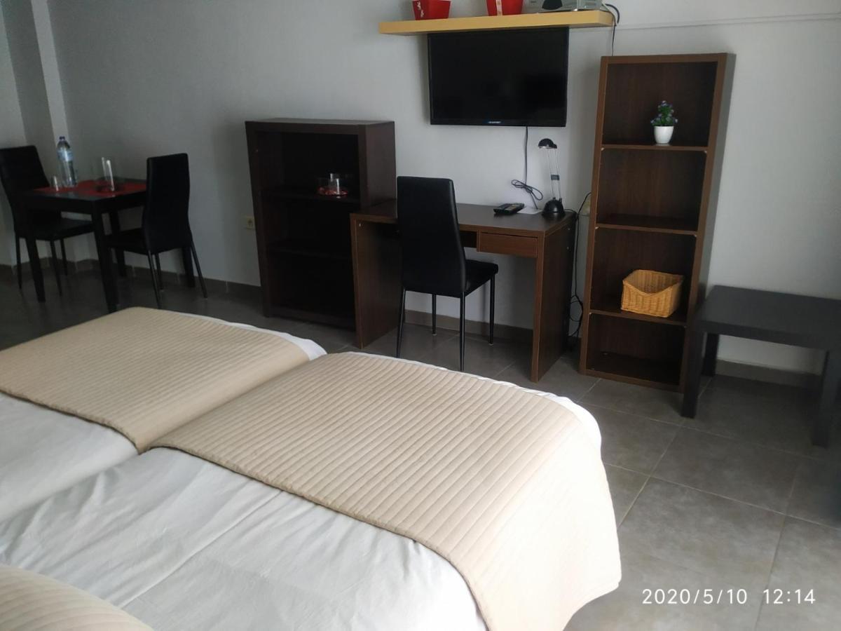 Apartamentos El Patio Los Llanos De Aridane Dış mekan fotoğraf